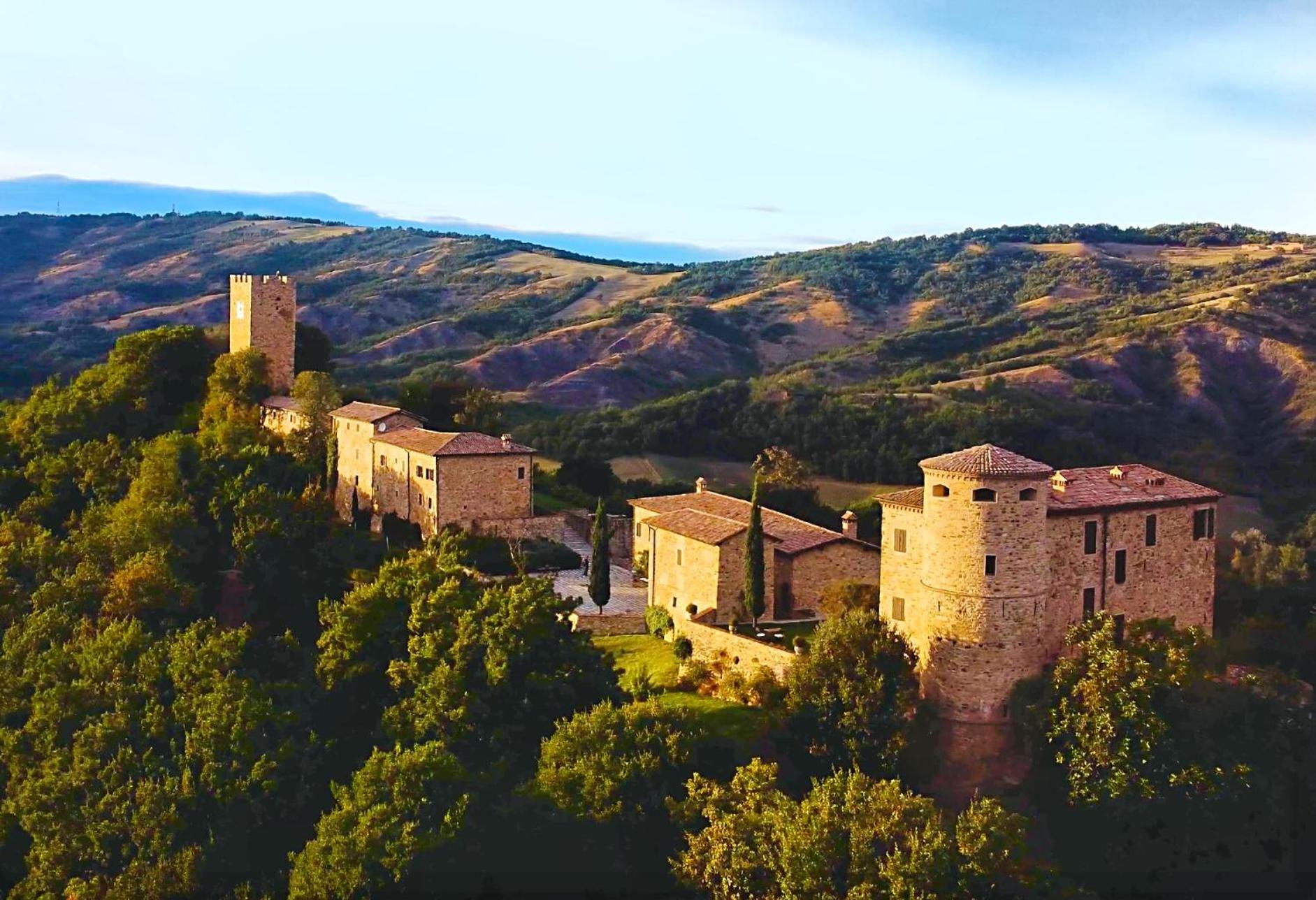 הוילה Castello Di Viano מראה חיצוני תמונה