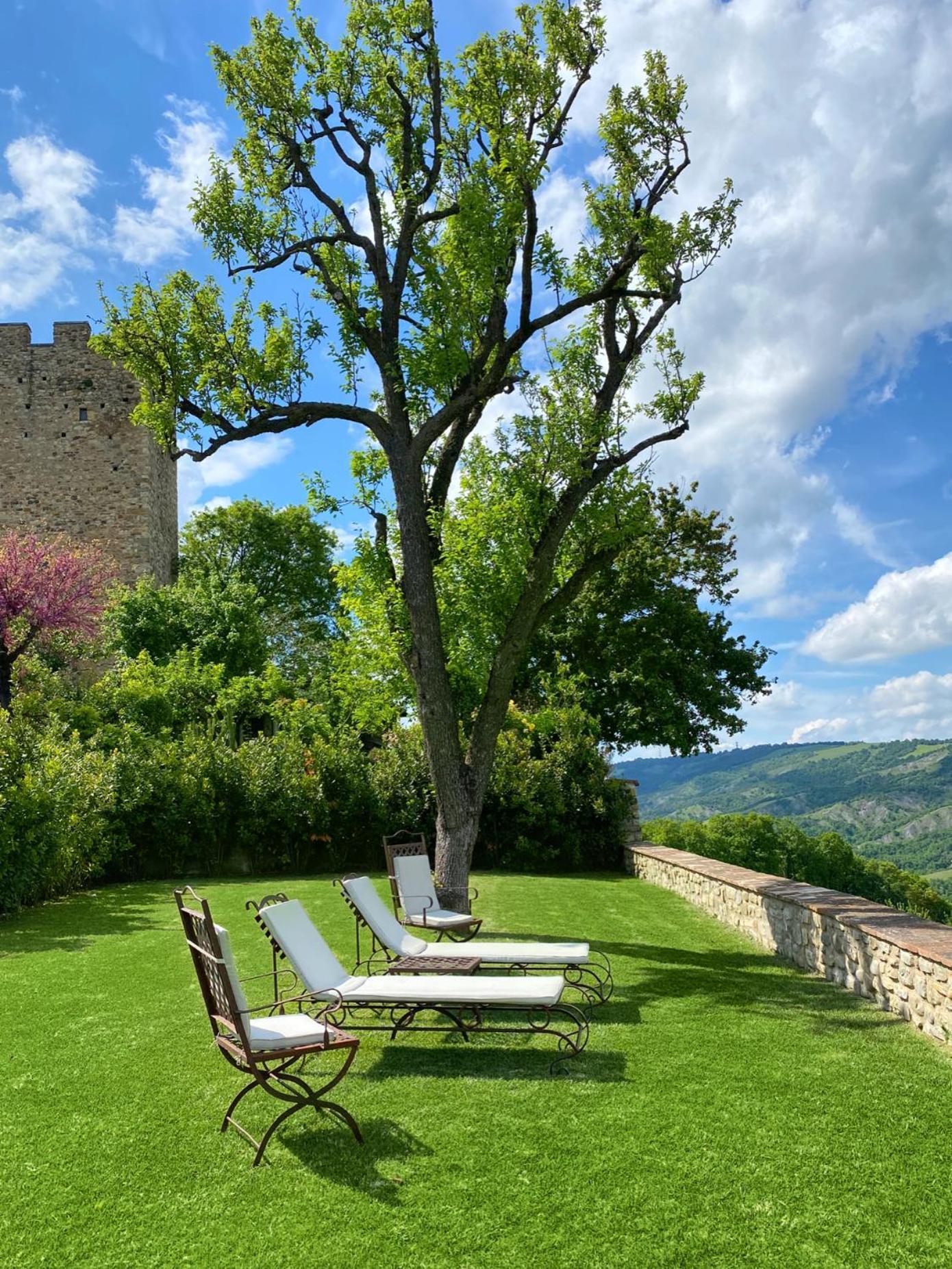הוילה Castello Di Viano מראה חיצוני תמונה