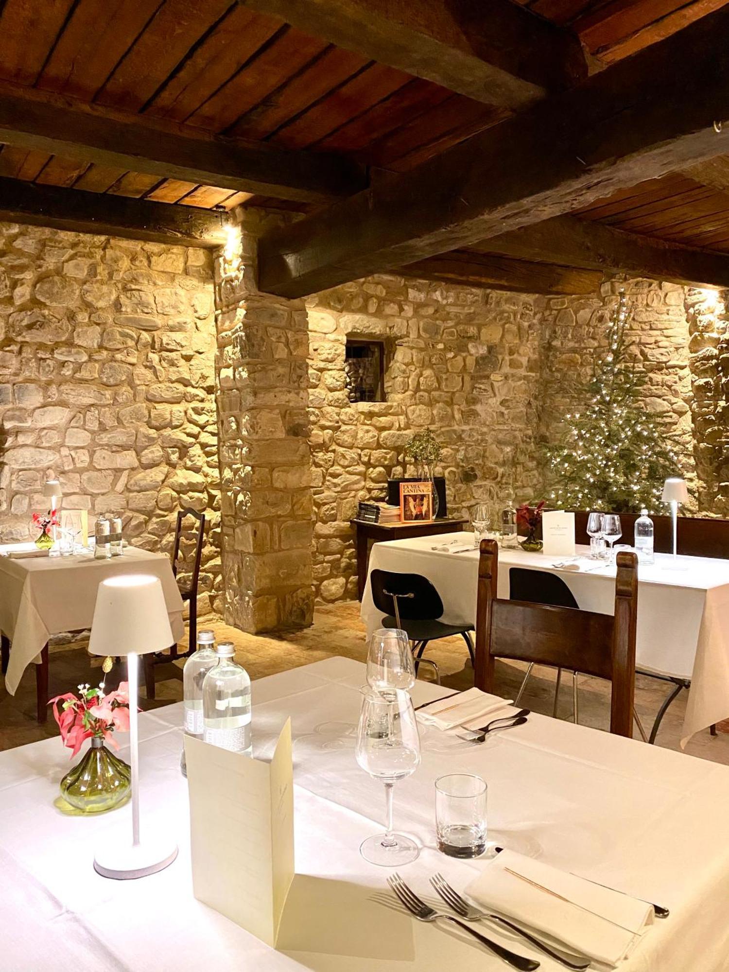 הוילה Castello Di Viano מראה חיצוני תמונה